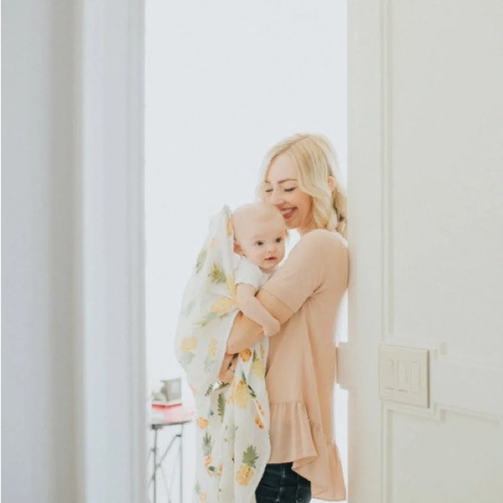 Deluxe Muslin Swaddle Blanket - Pineapple